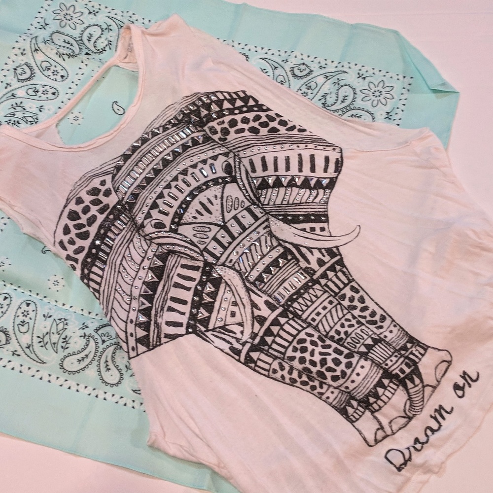 The Clas-sic Elephant Open Back Blouse - M